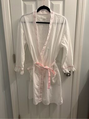 Eileen West Fairy Luxury 100% Cotton White Robe with Pink Trim and Tie